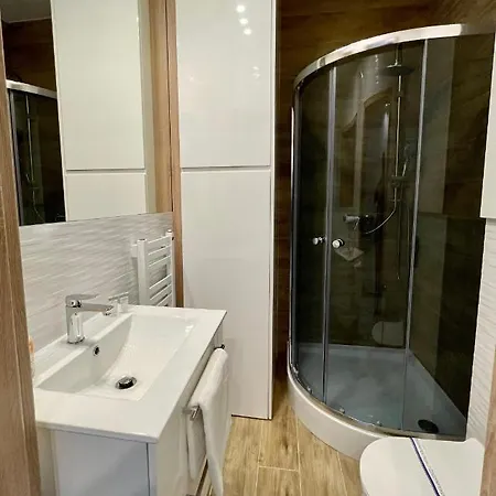 Apartament Sokola Blisko Szpital Im M Kopernika, Orientarium Zoo, Atlas Arena, Ec1, Mandoria