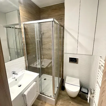 Apartament Sokola Blisko Szpital Im M Kopernika, Orientarium Zoo, Atlas Arena, Ec1, Mandoria *